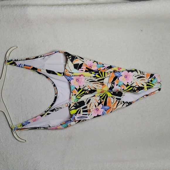 🆕️ Old Navy woman size medium one piece floral bathing suit - Picture 2 of 4